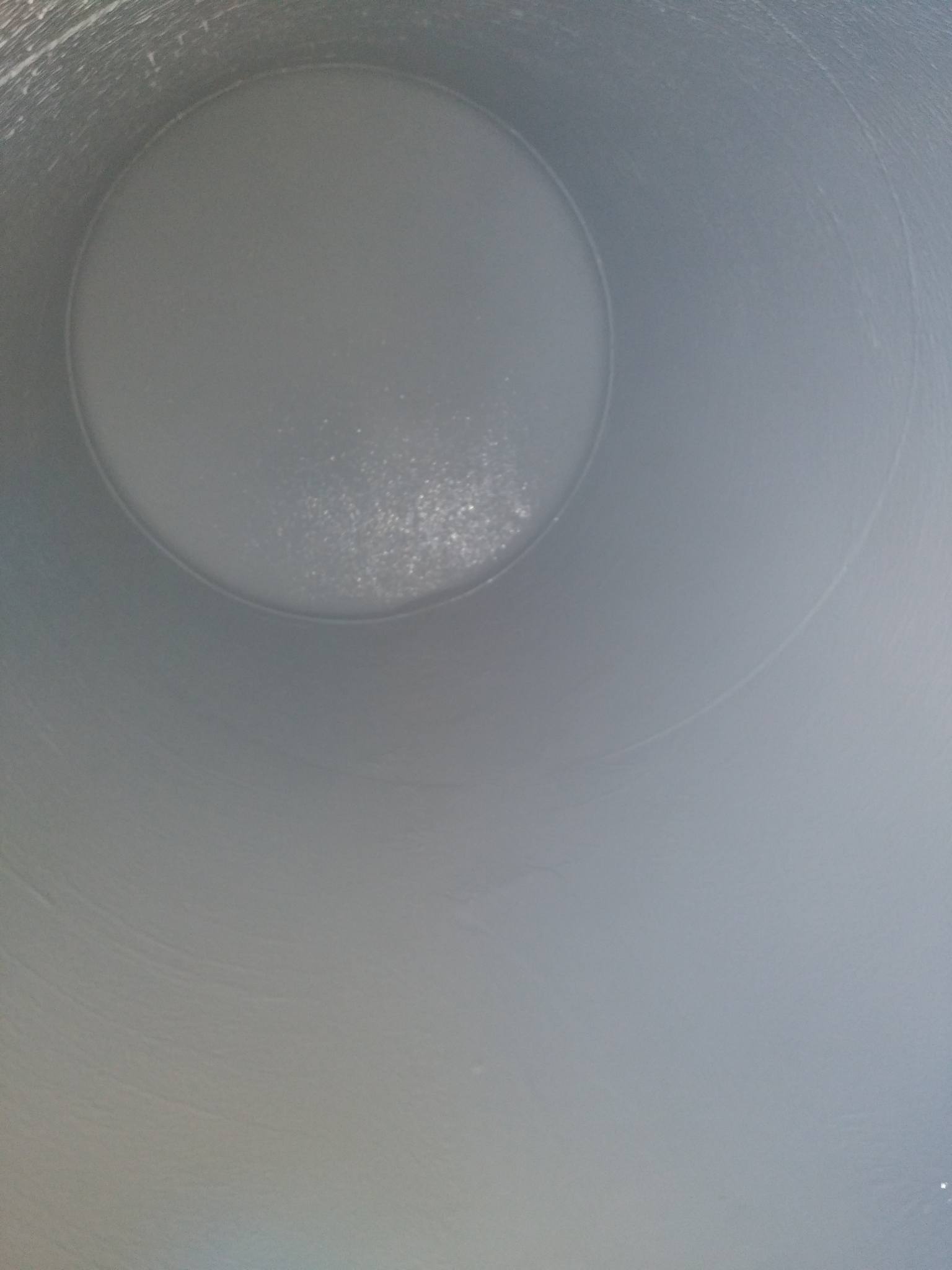 Application de résine époxy et fibre de verre